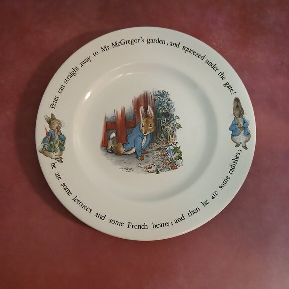 Beatrix Potter's "Under the Garden Gate" Wedgwood Child's Plate-England - Picture 3 of 6